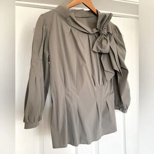 Used Cacadu Gray Cotton 3/4 Sleeve Bow Detail Blouse in Size Small
